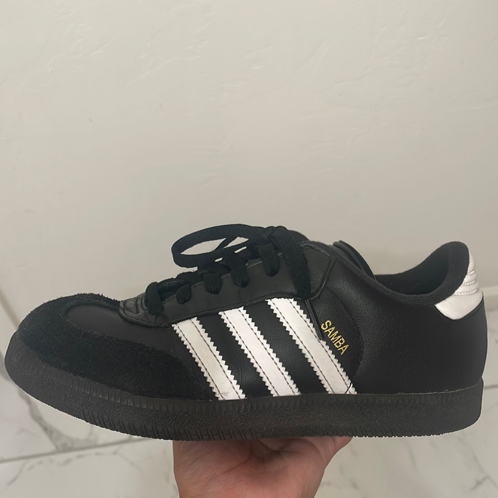 Addidas Samba!